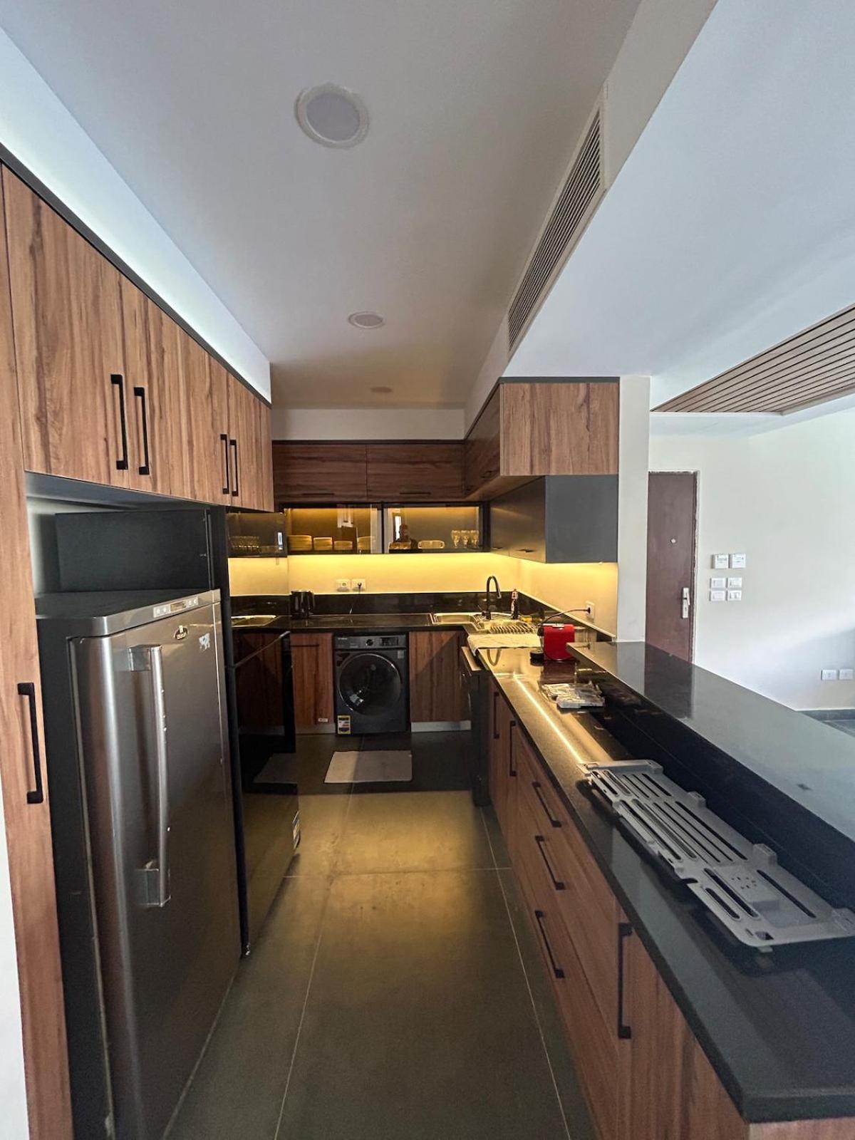 Zen Stunning Views 3br *