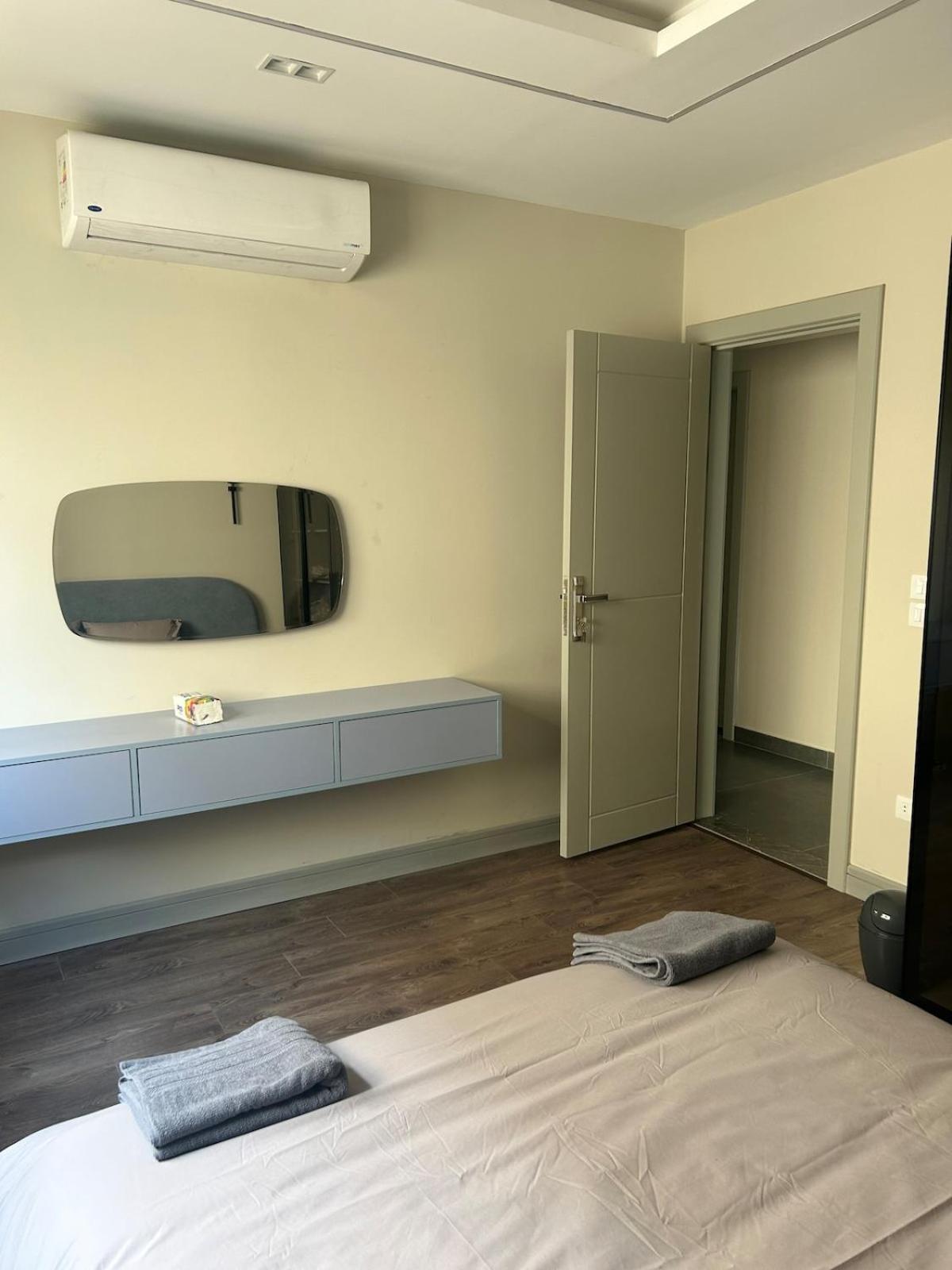 Zen Stunning Views 3br Apartment
