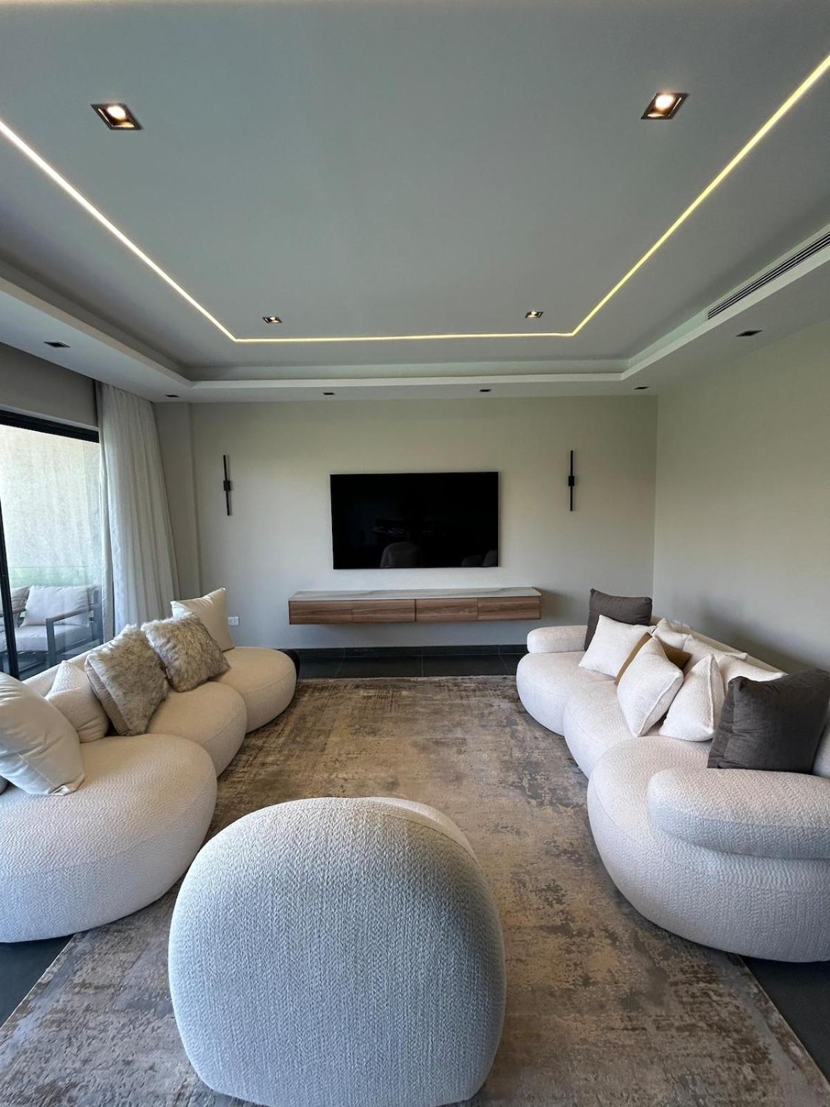 Zen Stunning Views 3br Apartment Cairo